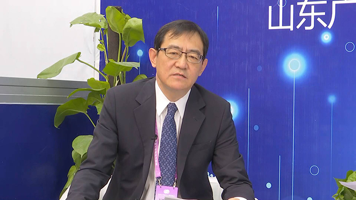         2019新动能·青岛展览洽谈会丨山东重工国际化总监徐子春：通过竞争提升技术水平和产品品质 