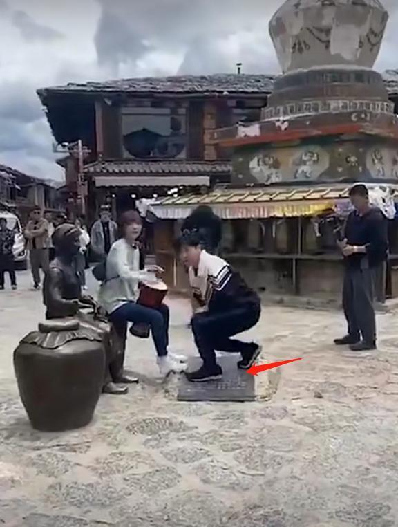 文旅局回应郭京飞王珞丹坐雕塑|文旅局回应郭京飞王珞丹坐雕塑是怎么回事？具体什么情况？说了什么？