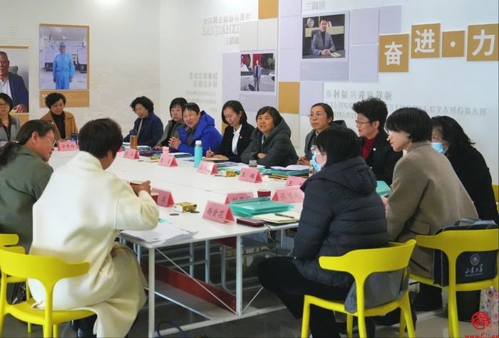 谋良策话发展 济南市妇联执委积极领办项目