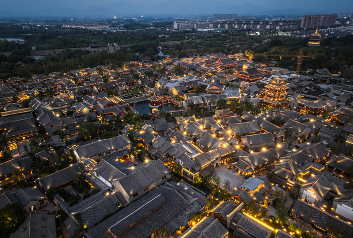 明水古城秋意浓 古色古香引人游