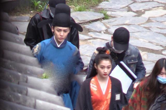 关晓彤探班鹿晗|关晓彤探班鹿晗是怎么回事？什么情况？终于真相了！原来是这样！