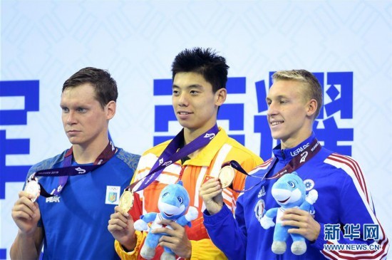 组图：军运会男子800米自由泳 中国选手季新杰获得金牌