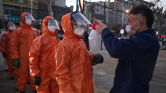 【战疫最前线】连续奋战12天 90后消防员转运360吨医疗废水