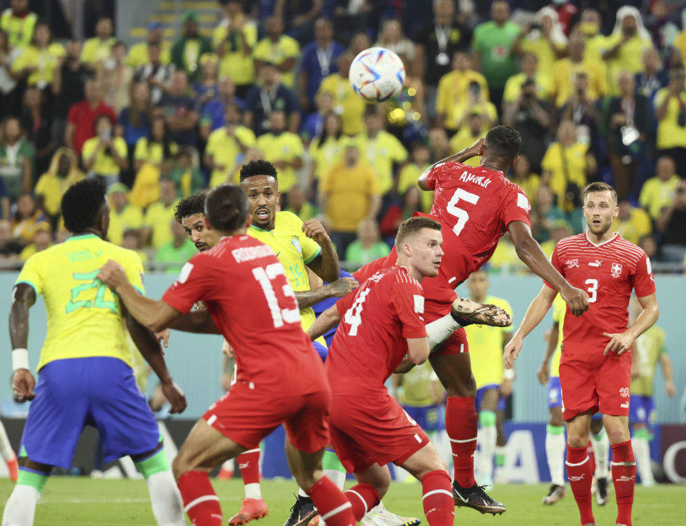 卡塔尔世界杯丨瑞士队球员回击该队不会进攻的言论