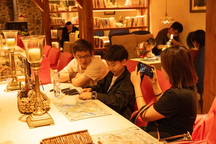 假期第5日：山东游客量、营收增160.2%和179.3%