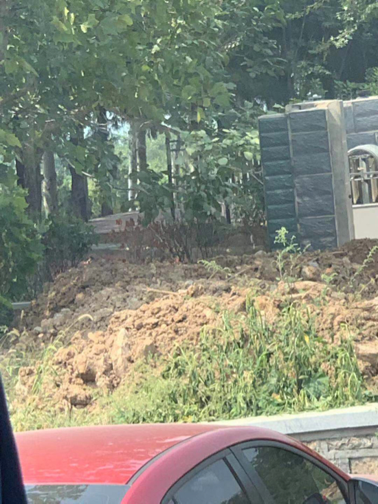 【啄木鸟在行动】长清区大峰山齐长城旅游度假区渣土裸露