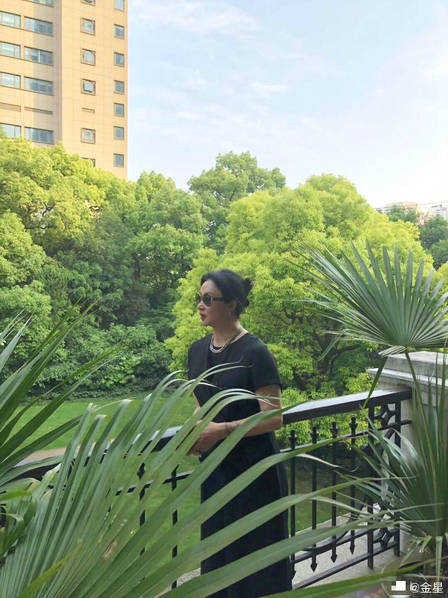 金星被造谣身体出状况 晒近照霸气回怼无聊网友