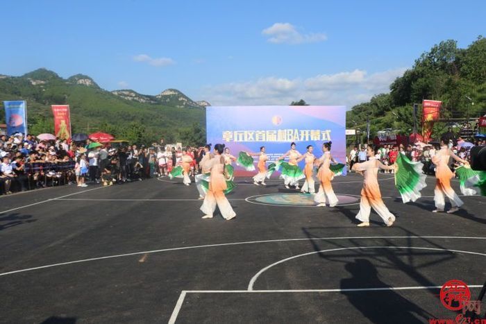 超燃！章丘区首届“村BA”在石匣村火热开赛！