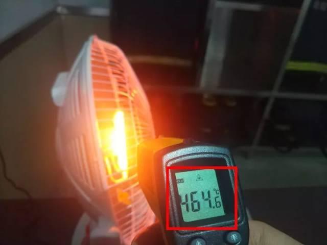 姐弟俩为何被烧伤，送进重症监护室？发生了什么事让两个孩子如此遭罪？