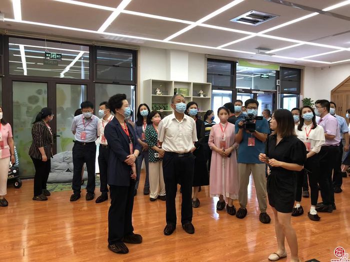 发展婴幼儿照护事业咋突破？“商量”汇集智慧寻答案