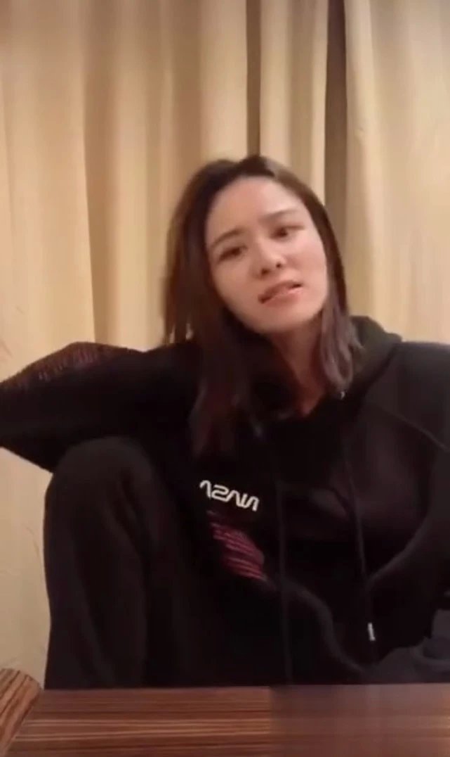 林峯张馨月被曝12月8日大婚，被问“怀孕几个月”，女方这样回应