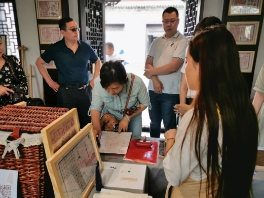 “相约文博会·献礼70年”主题采访首站走进历下文化园区