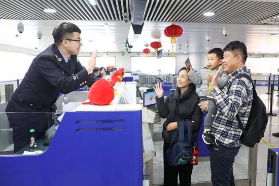 春节出行必看！青岛机场出入境边防检查站发布2020年春节期间出入境通关“两公布一提示”