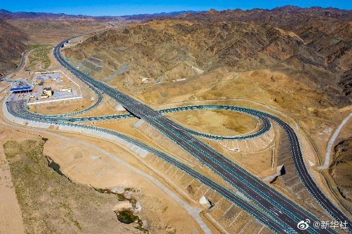 京新高速全线建成通车