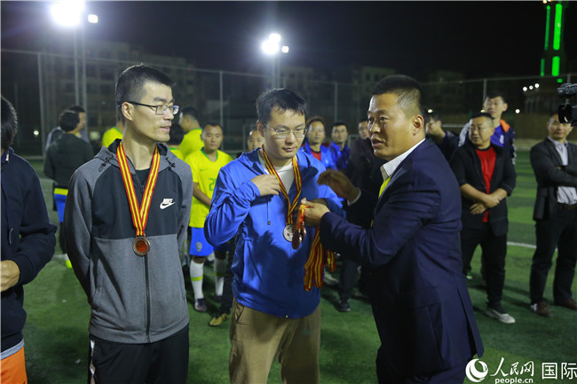 埃及中国商会“诚信建筑杯”足球友谊赛顺利落下帷幕