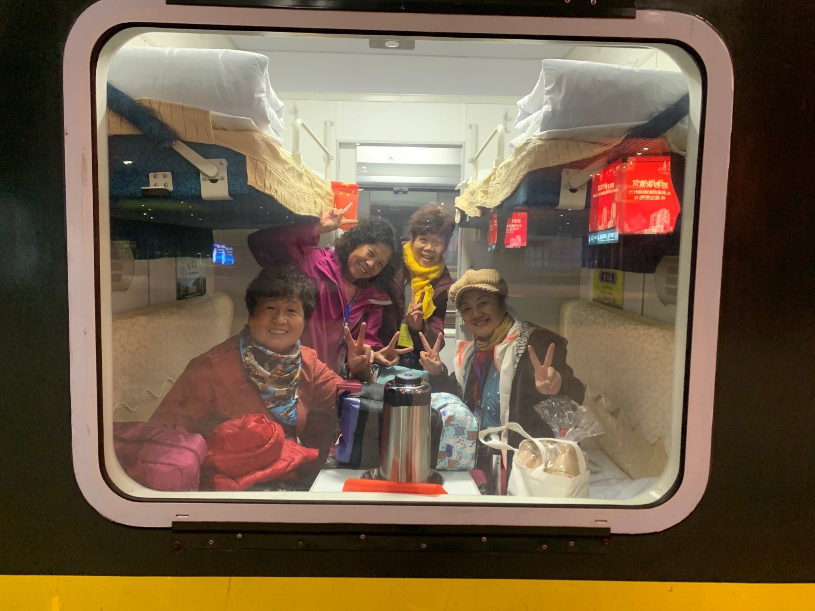 向着春天出发！青岛今年首趟跨省旅游专列开行