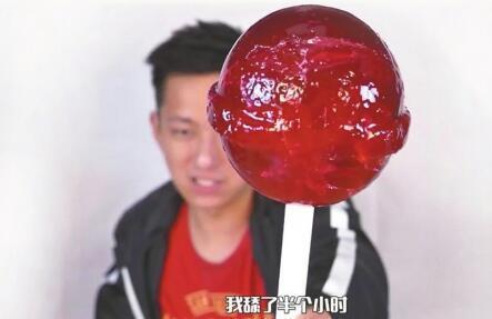 2000多条短视频 吸粉1400万 起底“作死网红”第一人