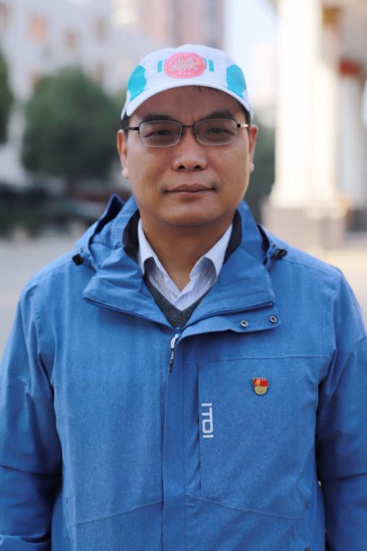 山东援汉医生：带痛风药上前线，母亲叮嘱他多救人