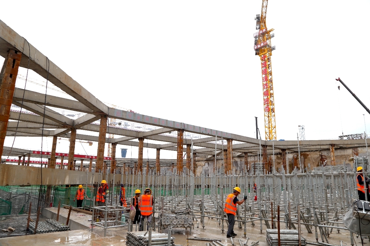 济南遥墙机场综合交通枢纽工程机场南站施工有序推进