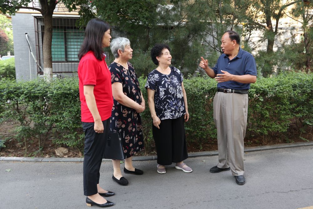 新华社点赞济南：基层人大“代表来了” 解忧群众“关键小事”