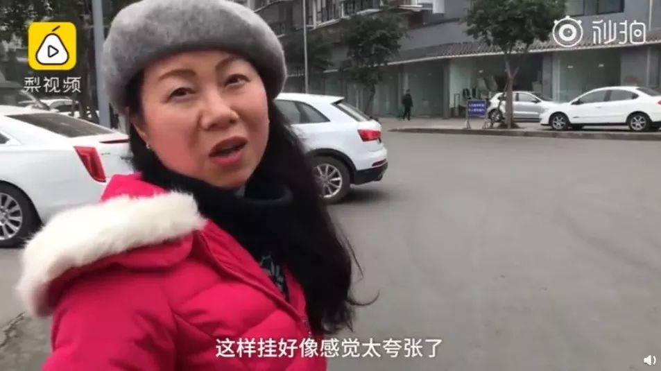 大户人家！东北一家人包近万个饺子摆院子里速冻