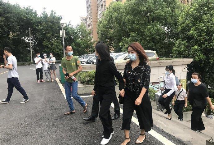 谭松韵庭审现场哽咽发言|谭松韵庭审现场哽咽发言是怎么回事？事件真相到底是什么？