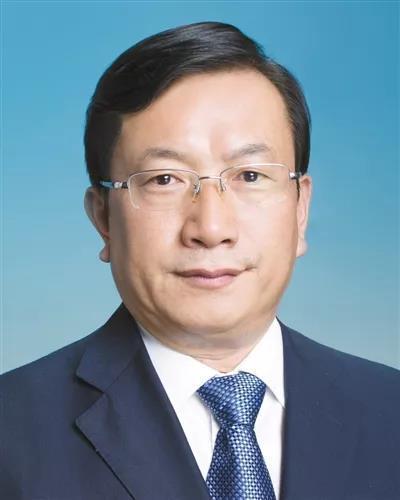 人民日报刊发王忠林署名文章：对形式主义官僚主义说“不行”