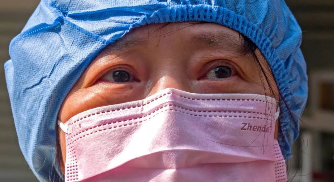 现在的武汉，我们的眼神……