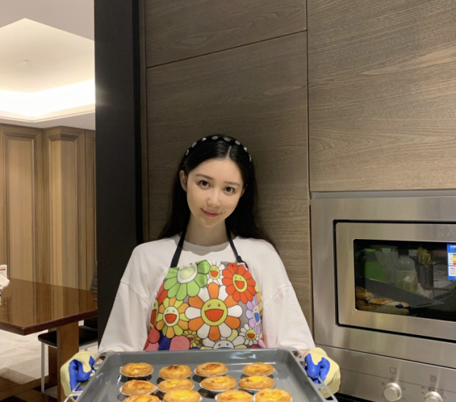 宣云|刚结就离？潘玮柏被曝为名誉转移财产，空姐老婆还怀着孕