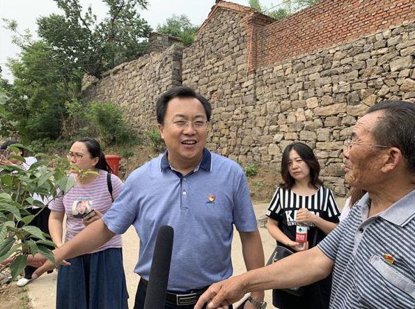 党员带头、群众参与 官庄街道开启党建引领下的乡村振兴新模式