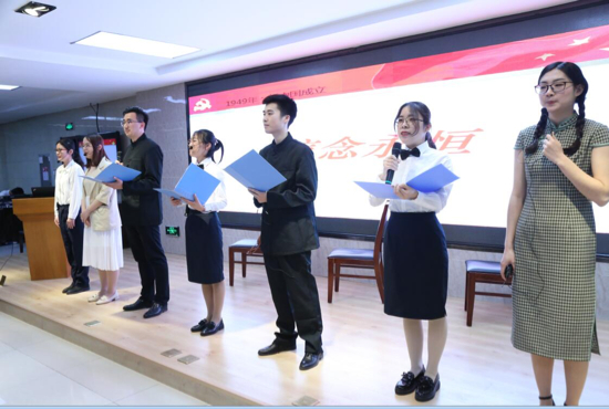 济南税务青年以舞台剧纪念五四运动100年