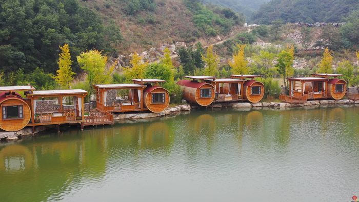 【飞“阅”泉城】山林尽染美如画 九如山带您邂逅浪漫之旅