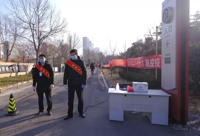 历下战‘疫’特写镜头④：守护楼宇战“疫”的“党员先锋”们
