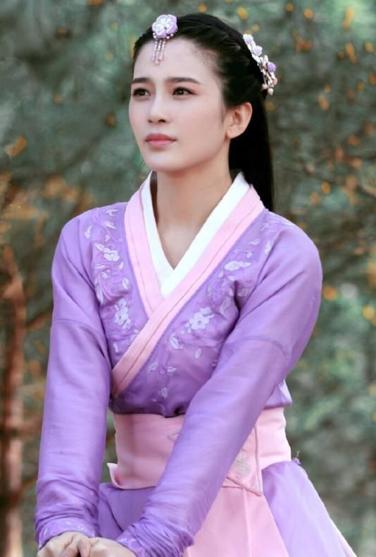 胡一天|【绯闻制造机】胡一天赵樱子疑被曝恋情，从芒果台亲闺女糊成十八线，她经历了什么