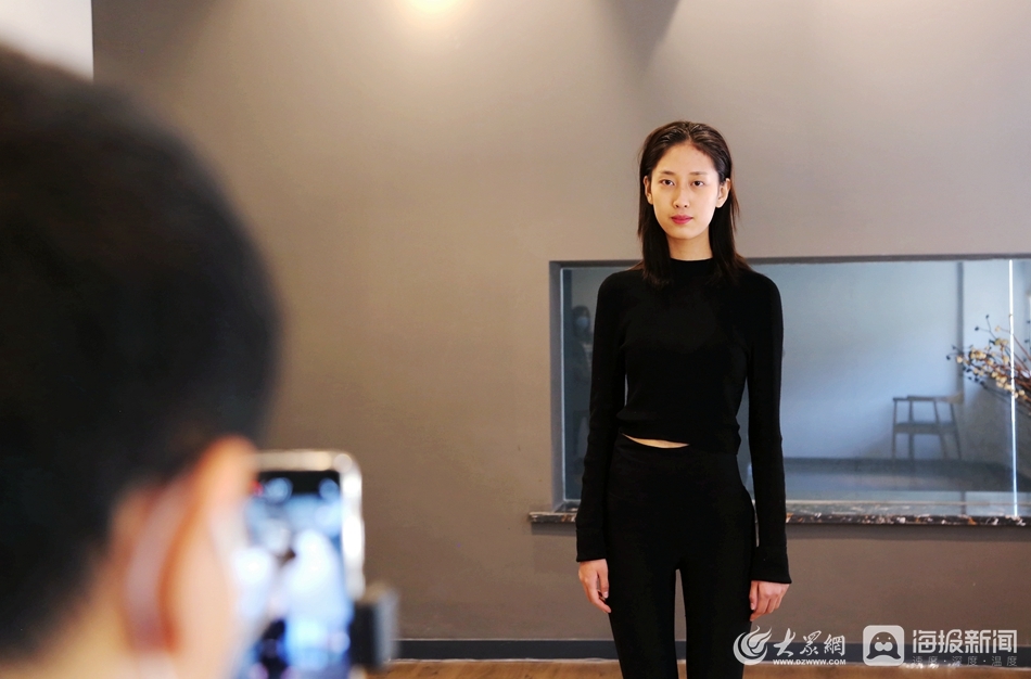 疫情下的山东艺考：手机远程视频面试不用全国跑 有人一下子报了30个学校