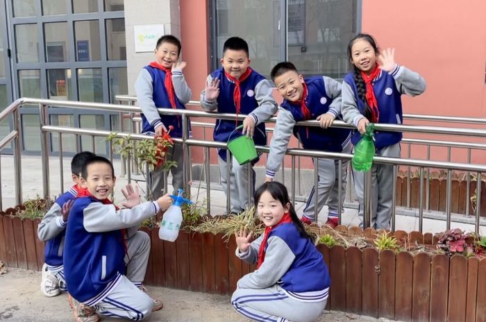 做眼中有人的教育！云端探校走进济南市槐荫区培新小学