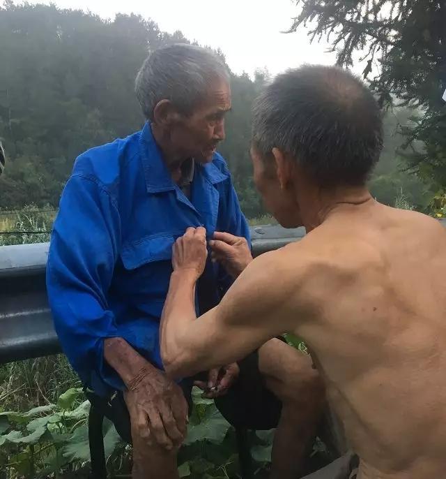 建德九旬老人失踪五天平安回家，靠蘑菇野果生存