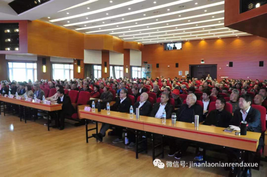 济南市委老干部局、市委老干部党校 举办“不忘初心、牢记使命”离退休干部红色宣讲团事迹报告会