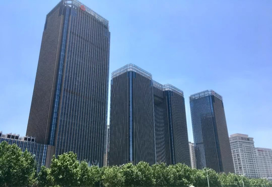 济南最高空中连廊方案亮相，高160多米连接220米超高层双子塔