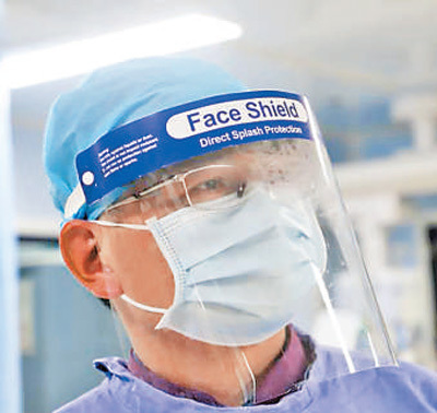 脱下住院服 再穿防护服——走近5位治愈重返岗位的医护人员