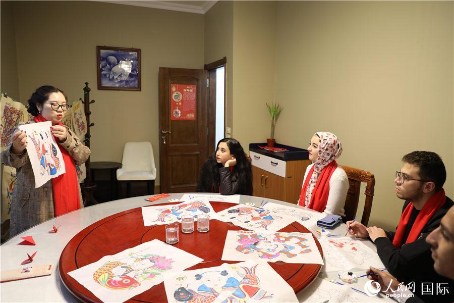 春节民俗文化体验活动在埃及举办