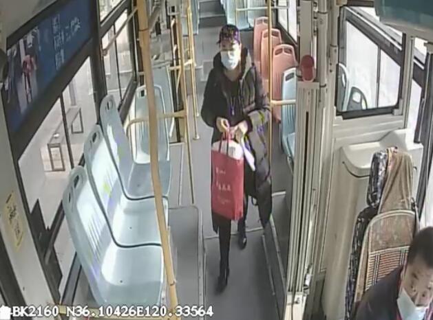 吊瓶哥、扶手姐姐、细心保姆……一群山东人的故事，温暖了整个冬天