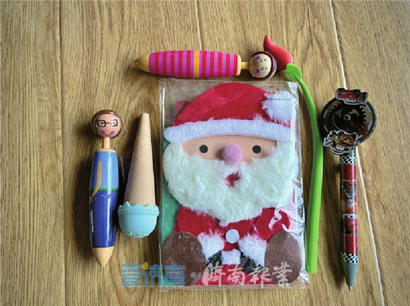 针管笔、减压笔、盲盒……是文具还是玩具？