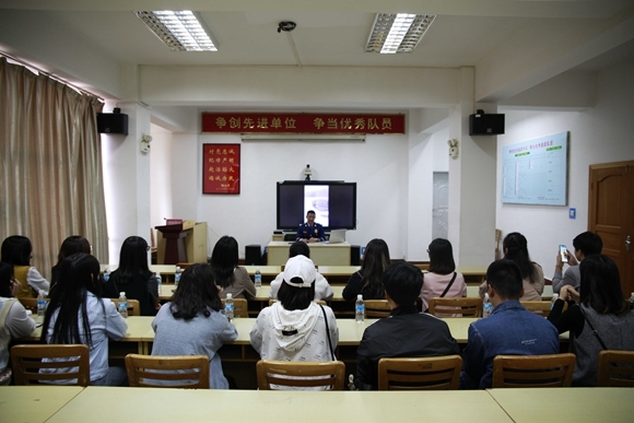 阳光正好 与你相约“火焰蓝”开放日