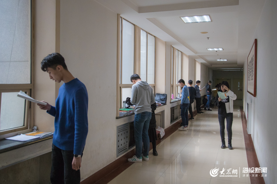 研究生考试明天开考！山东考生依然在奋斗