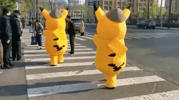 神兽归笼！开学日，这些小朋友萌翻了！