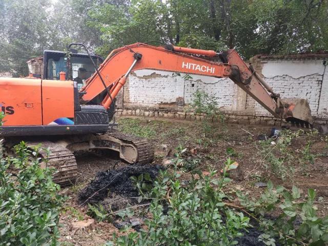 大桥街道深入开展爱国卫生运动，喜迎中秋国庆佳节来临