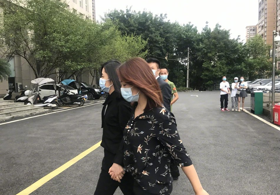 谭松韵方律师张起淮：谭松韵妈妈被撞案件有三个焦点问题值得商榷