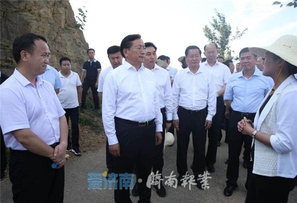 “走进十八洞 走进大湘西”济南报业联合湘西团结报周日推出大型直播“泉润湘西”