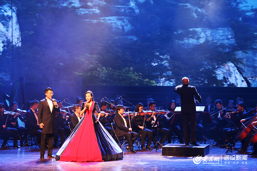 山东为国际友城代表团上演“视听盛宴”：杂技、舞蹈、交响乐、弹拨乐……